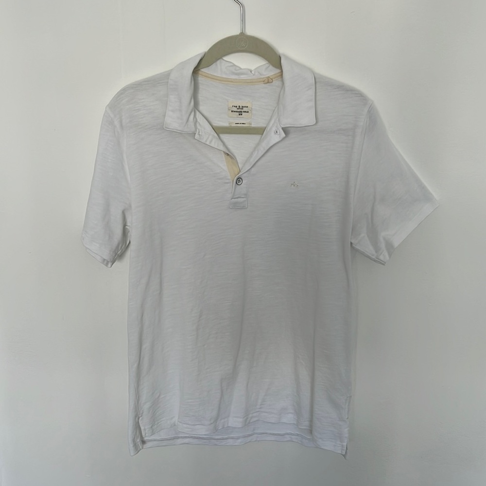 New Rag & Bone Men’s Polo Shirt, size medium in white